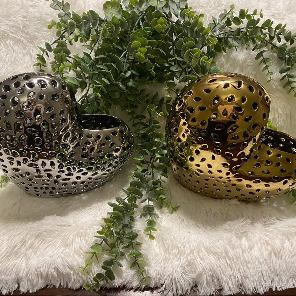 Gold and silver hearts